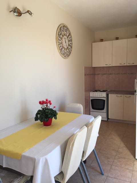Apartment Luna - Unit 209394-5