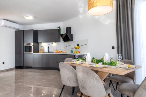 Villa Laurel - Unit 209427-5