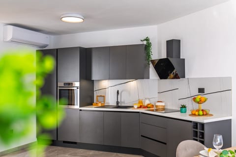 Villa Laurel - Unit 209427-5