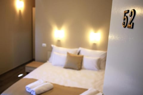 Room Ave Maria - Unit 211045-16