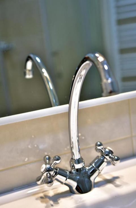 Room Ave Maria - Unit 211047-16