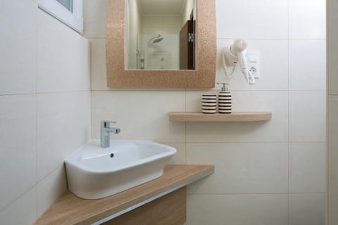 Apartments Vista Royal - Unit 209456-5