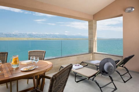 Apartments Vista Royal - Unit 209459-5