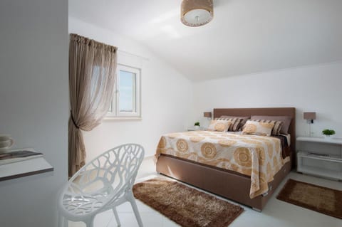 Apartments Vista Royal - Unit 209460-5