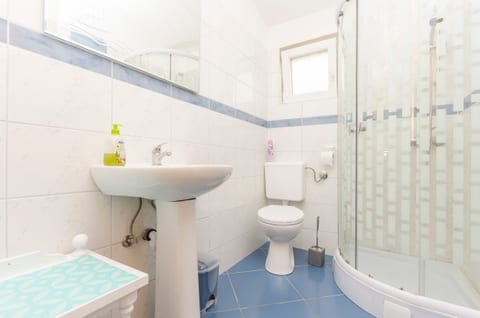 Apartments Anka - Unit 209542-5