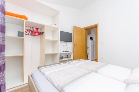 Apartments Anka - Unit 209543-5