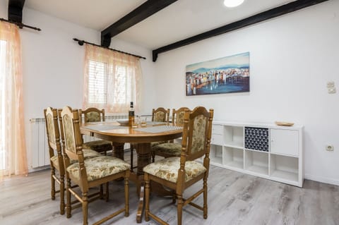 Apartments Napros - Unit 209604-5