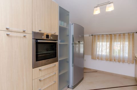 Apartment Dora - Unit 209670-5