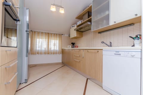 Apartment Dora - Unit 209670-5