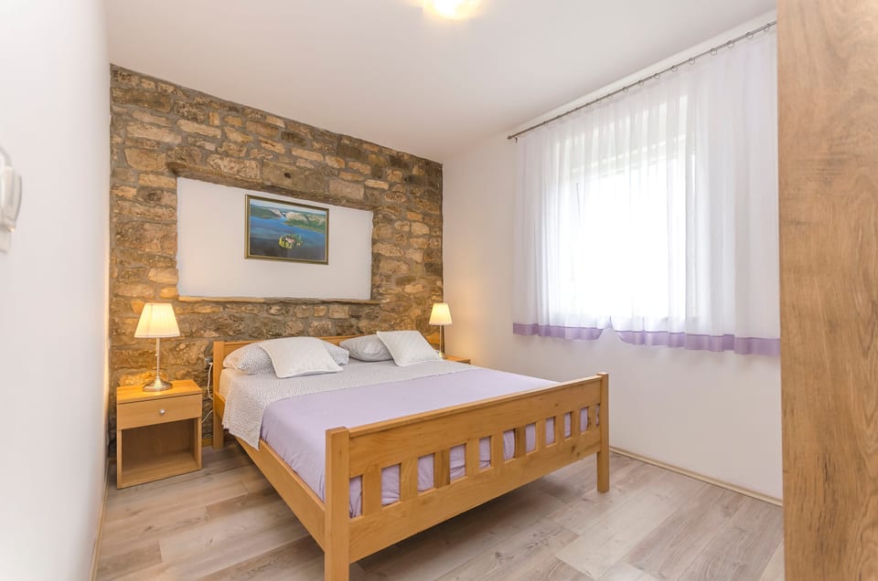 Apartment Luka - Unit 209695-5 - Croatia