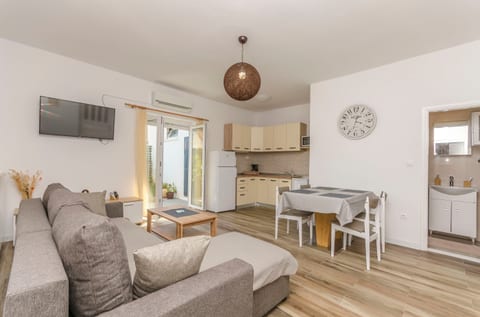 House Sanja - Unit 209705-5