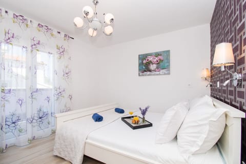 Apartment Lucija - Unit 209725-5