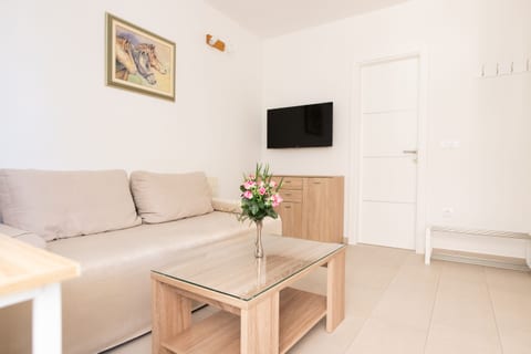 Apartments Maja - Unit 209786-5
