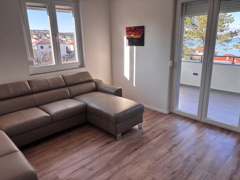 Apartment Karmen - Unit 209871-5