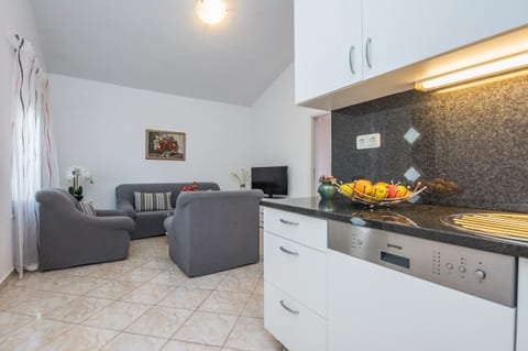 Apartments Andelic - Unit 209872-5