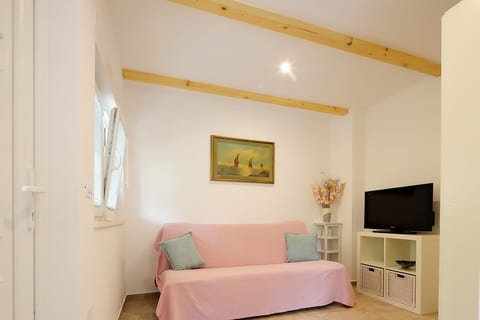 Apartments Sonja - Unit 209913-5