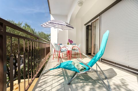 Apartment More - Unit 209922-5