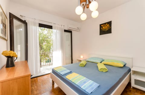 Apartment More - Unit 209922-5