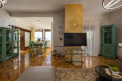 Apartment Villa Rebeka - Unit 211741-16