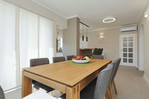 Villa Adrian - Unit 207307-16