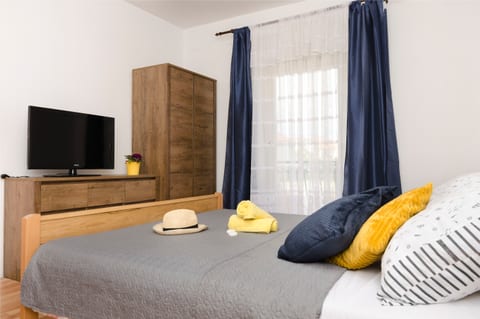 Apartments Ivana - Unit 207342-16