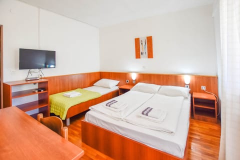 Apartments Jacqueline - Unit 207346-16