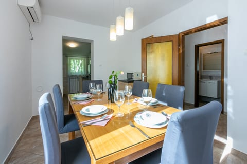House Vicky - Unit 207379-16