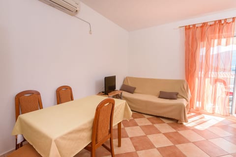 Apartments Zdravko - Unit 207392-16