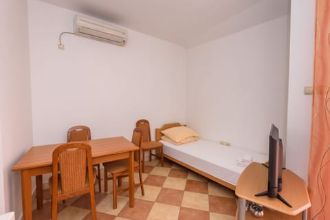 Apartments Zdravko - Unit 207395-16