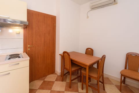 Apartments Zdravko - Unit 207395-16