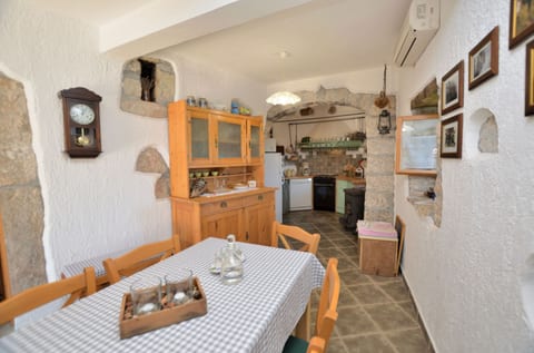 House Mikleus - Unit 208441-16