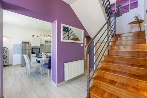 House Tinac - Unit 208501-16