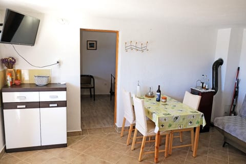 House Robinson house - Unit 210585-16