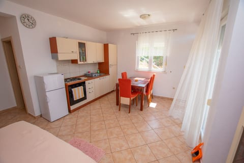Apartments Calida A - Unit 210621-16