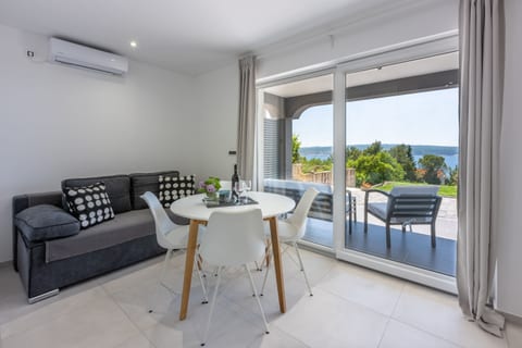 Apartments Rose - Unit 210629-16