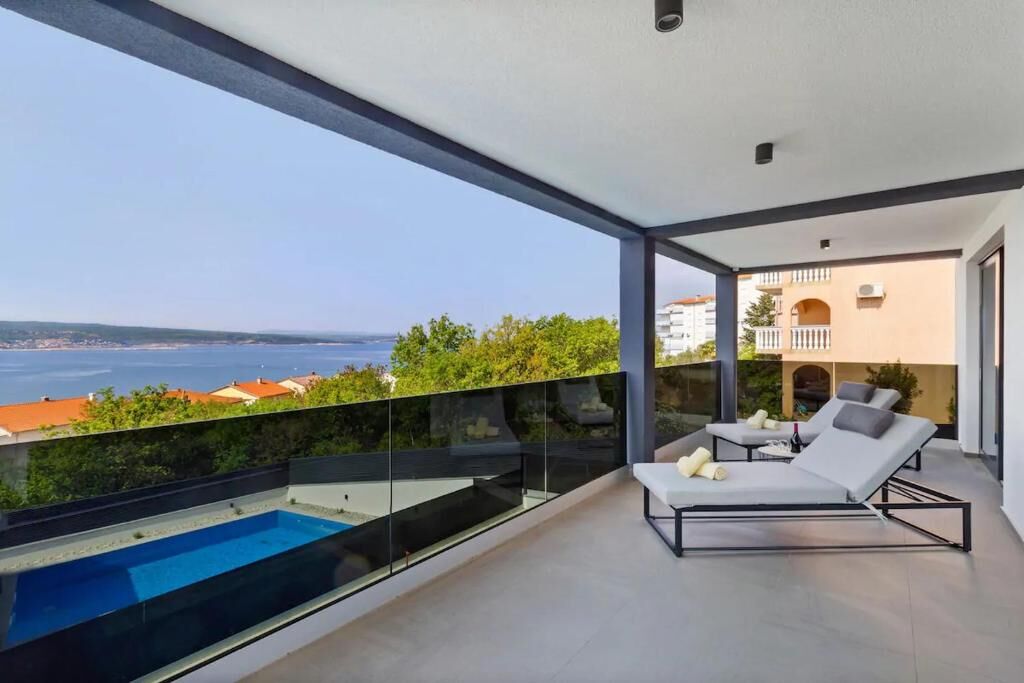 Villa Three Units - Unit 210635-16