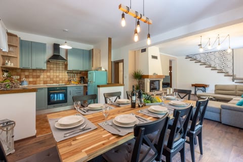 Villa Aria Vallis - Unit 210643-16