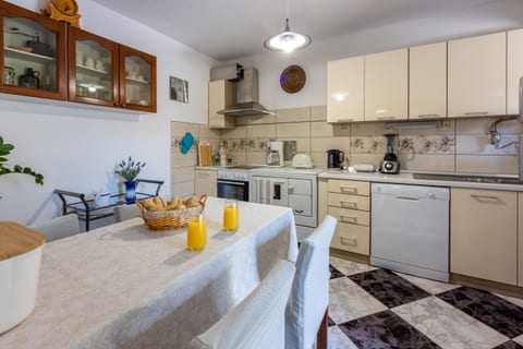 Villa Valley - Unit 210649-16