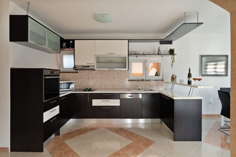 House Leonardo - Unit 210693-16