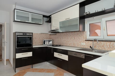 House Leonardo - Unit 210693-16