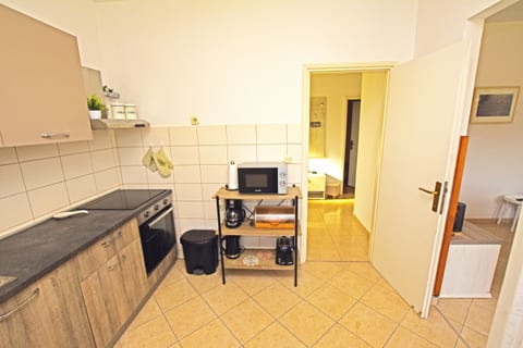 House Cvit - Unit 210703-16