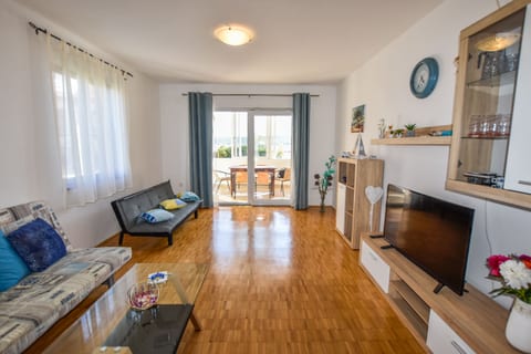 House Marko - Unit 210710-16