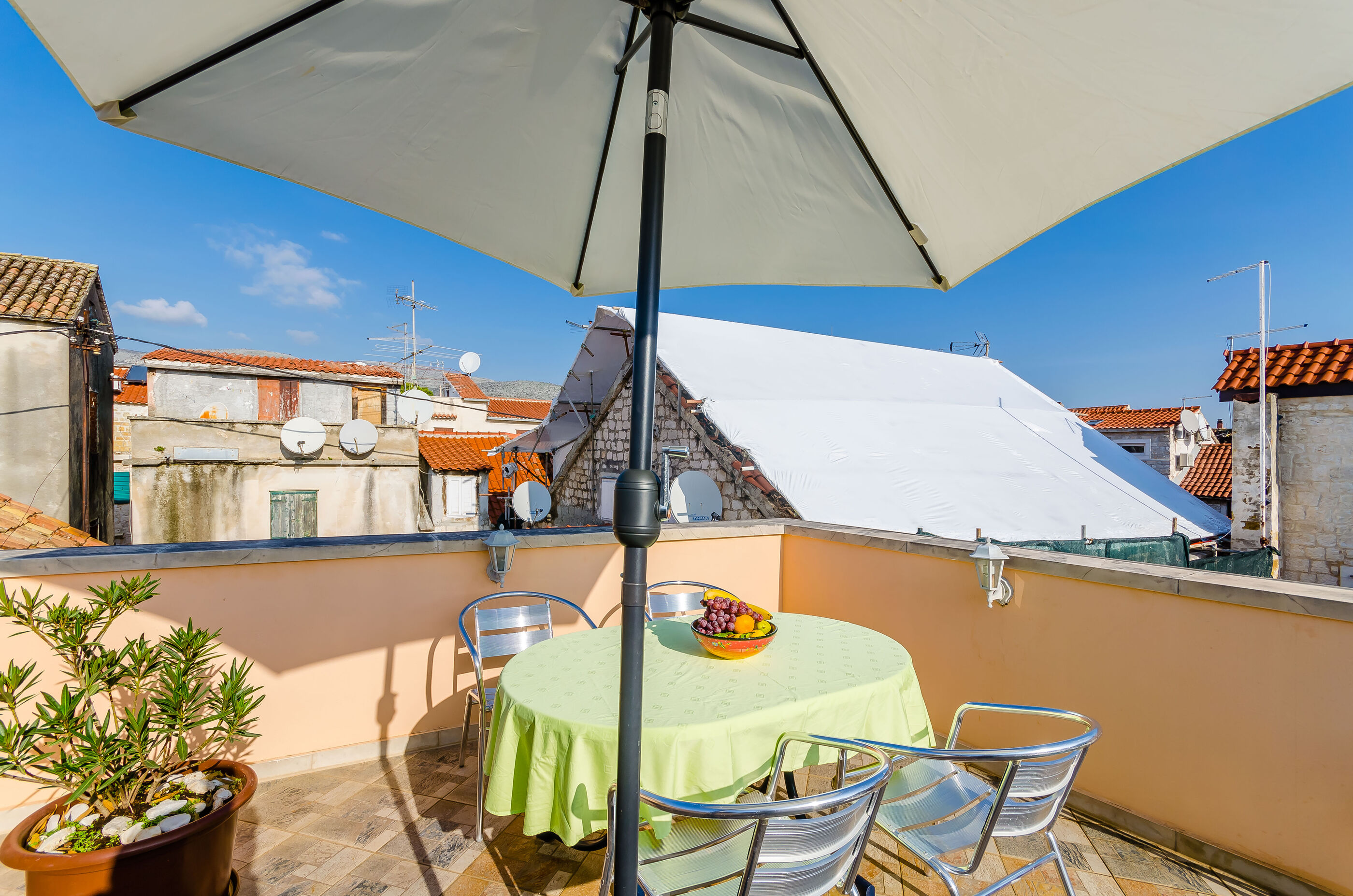 apartments-old-town-a2/