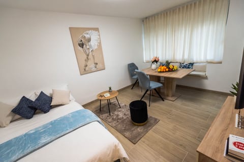 Apartment N D - Unit 210824-16