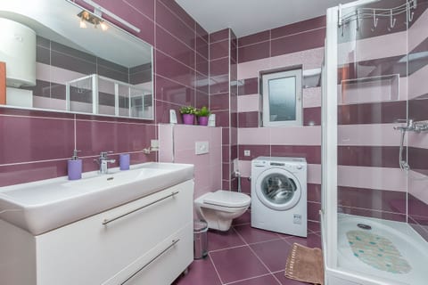 Apartment Mario - Unit 210835-16