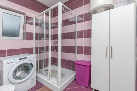 Apartment Mario - Unit 210835-16