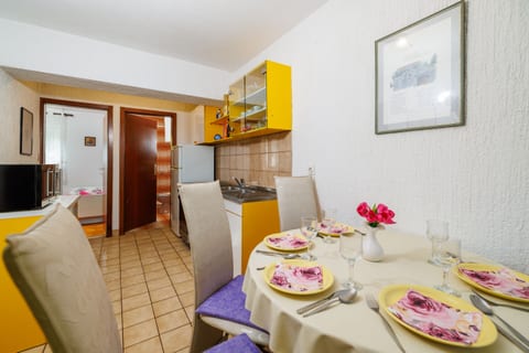 Apartments Divano - Unit 210903-16