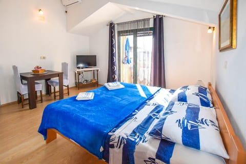 Apartments Studenac - Unit 211338-16