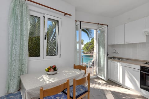 Apartments Robinzon Nikola - Unit 210951-16