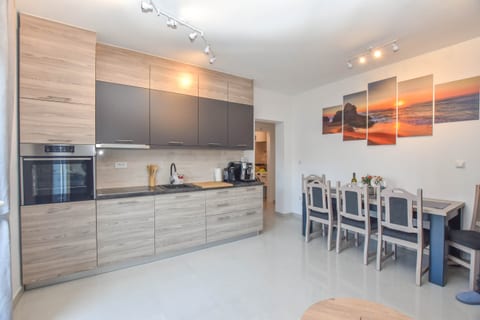 Apartment Martin - Unit 210982-16